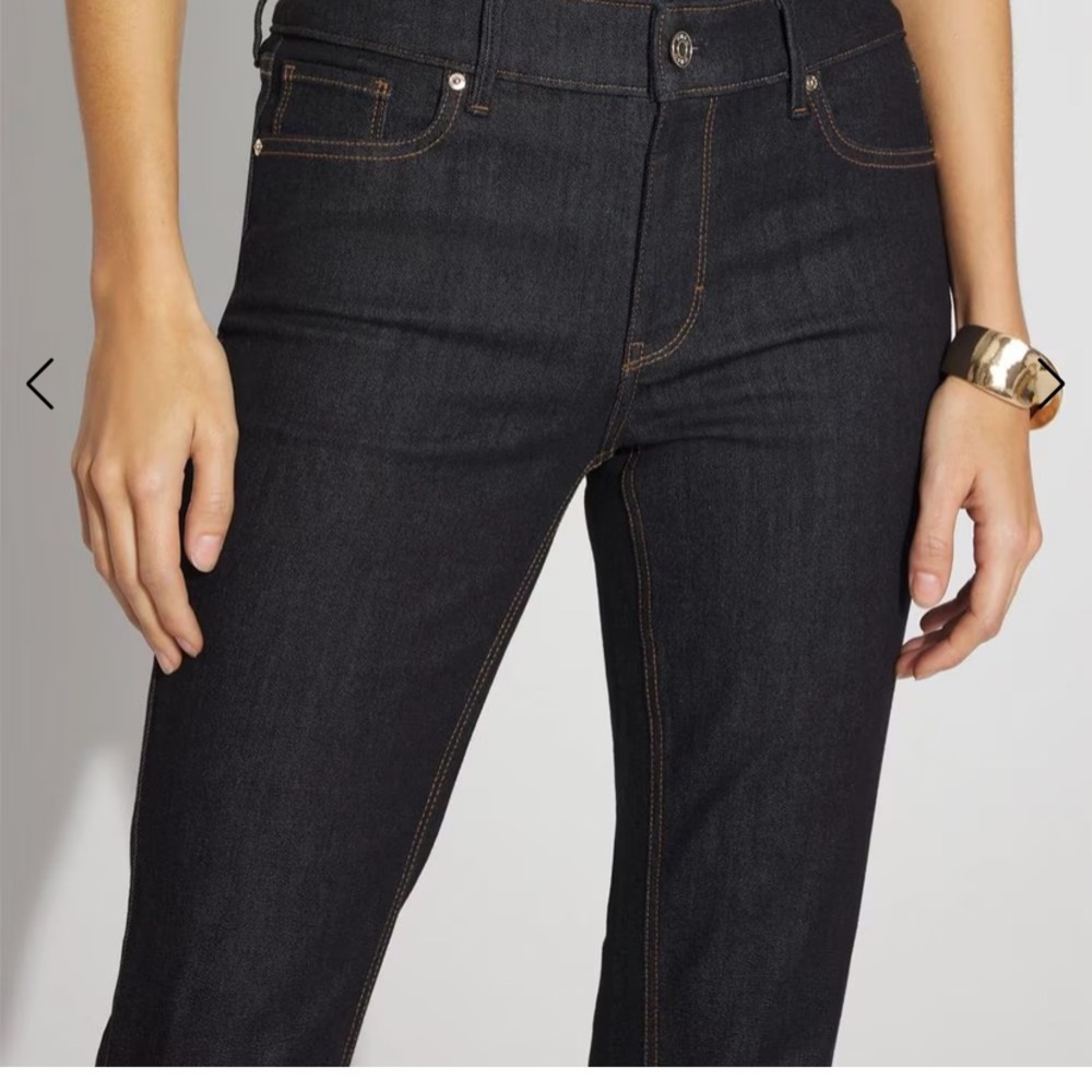 Like New Gorgeous WHBM Black Flare Leg Jean